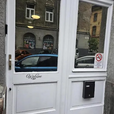 Hotel 7dab 6 Contactless Self Check-in *