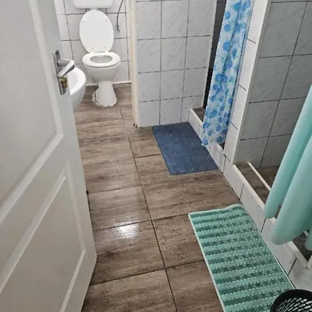 7dab 6 Contactless Self Check-in 布达佩斯